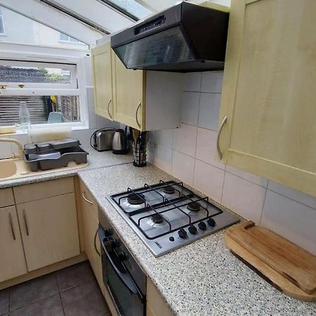 Private Guest Rooms In Tooting Лондон Экстерьер фото