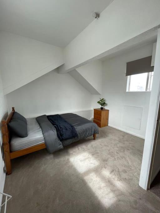 Private Guest Rooms In Tooting Лондон Экстерьер фото