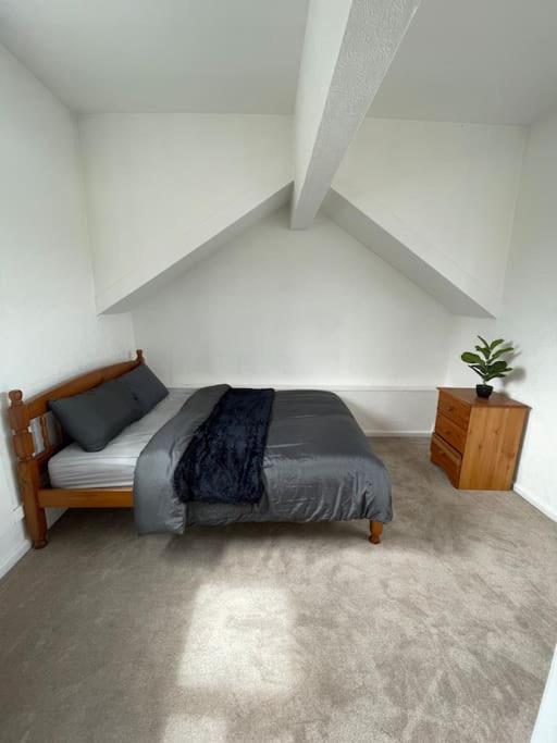 Private Guest Rooms In Tooting Лондон Экстерьер фото